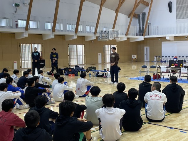 本校の卒業生からのお話